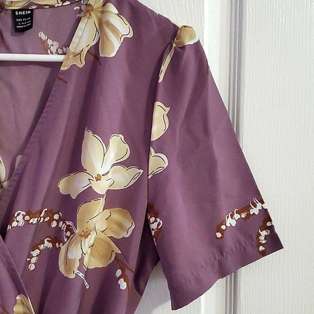 SHEIN Vcay Purple Floral Surplice Top Belted Wide Leg Jumpsuit L - Picture 7 of 16